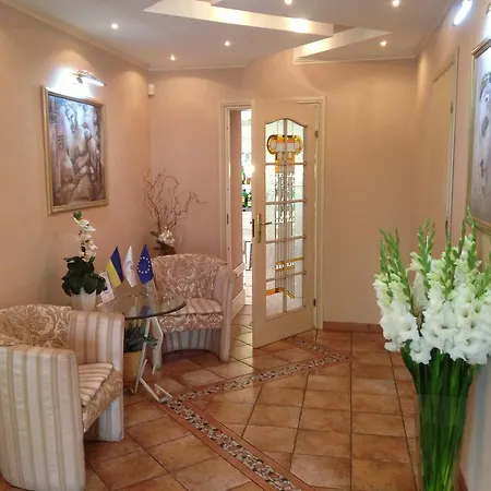 Economy In Eney * לבוב