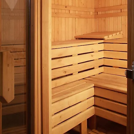 Economy In Eney לבוב