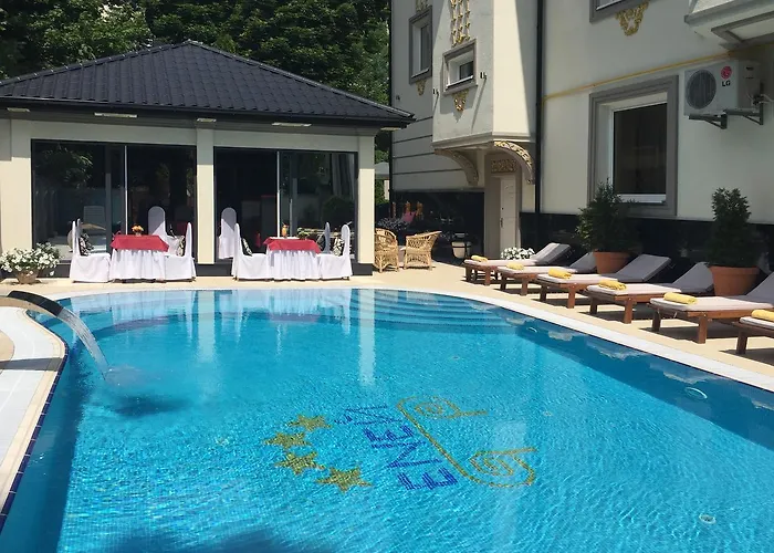 מלון Economy In Eney *