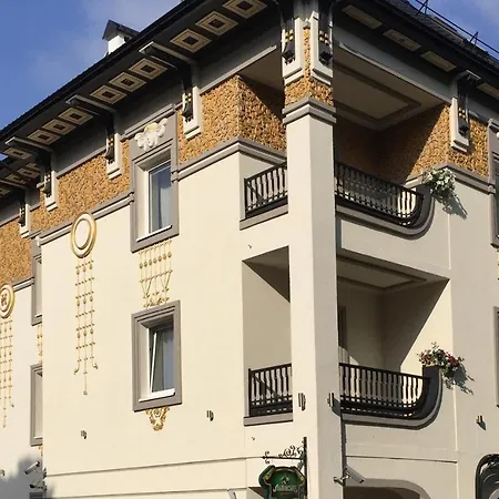 Econom In Eney * Lviv