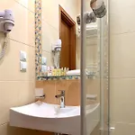 Готель економ-стандарт в еней